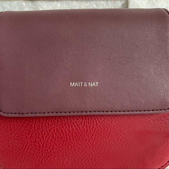 MATT & NAT Rubicon crossbody purse - Picture 2 of 8